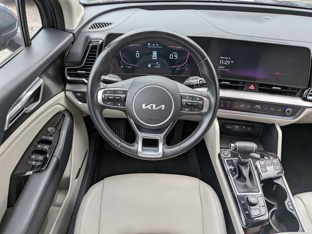 Used 2023 Kia Sportage EX FWD image 16