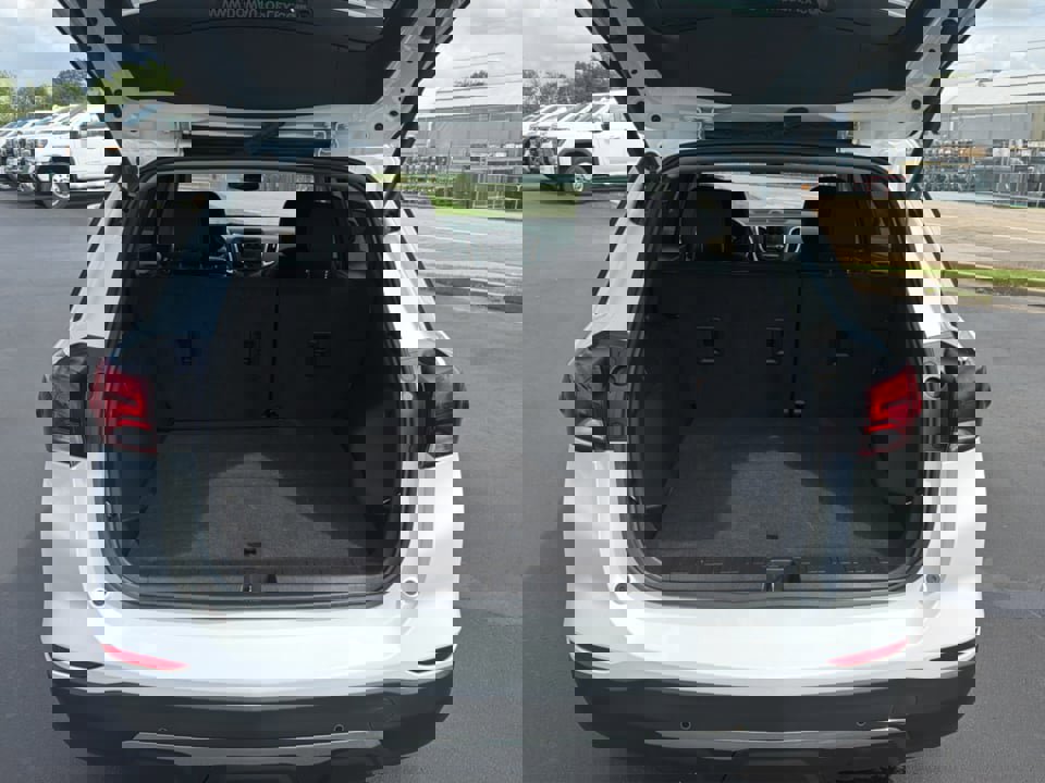 Used 2024 Chevrolet Equinox LT image 52