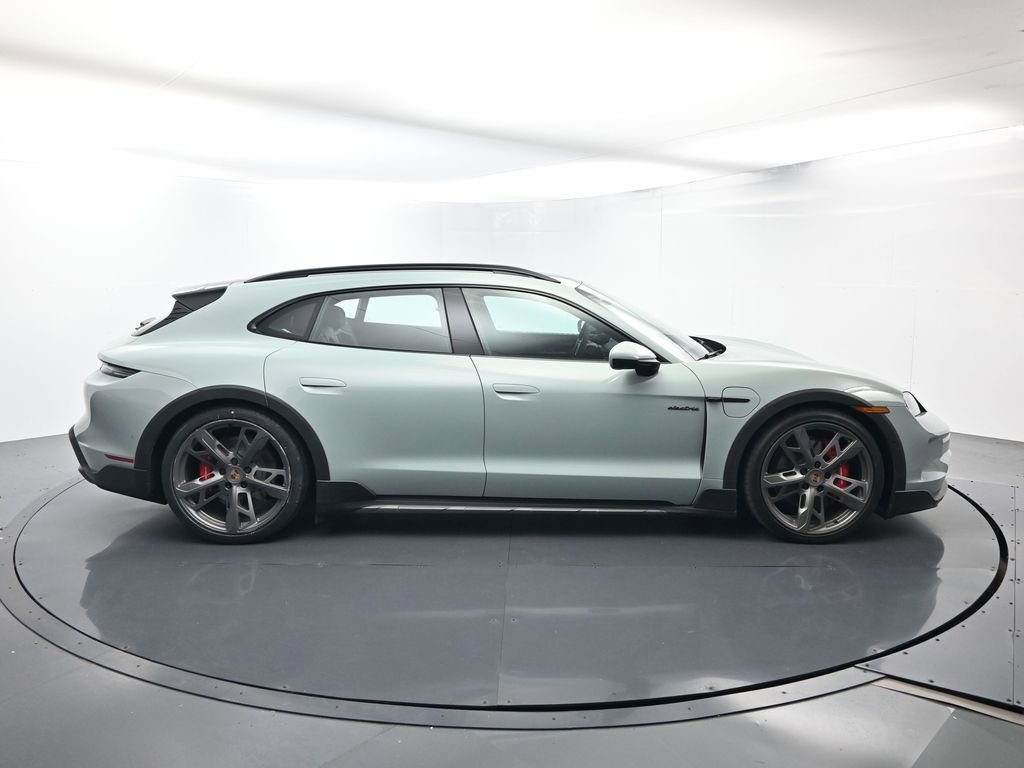 Certified 2025 Porsche Taycan 4S AWD/4WD image 16