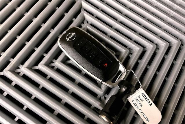 New 2026 Nissan Rogue Platinum w/ Platinum Premium Package image 13