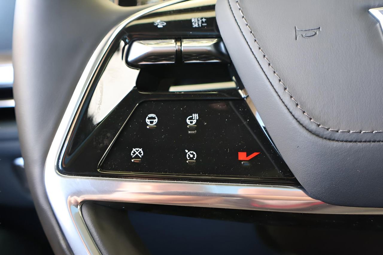 New 2025 Cadillac Escalade IQ Luxury 2 AWD/4WD image 23