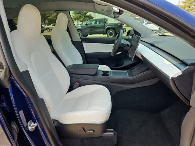 Used 2021 Tesla Model Y Long Range AWD/4WD image 19