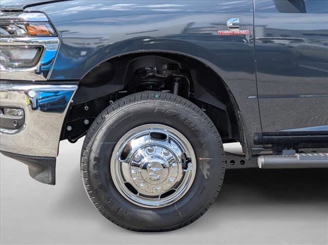 New 2026 RAM 3500 Tradesman AWD/4WD image 10