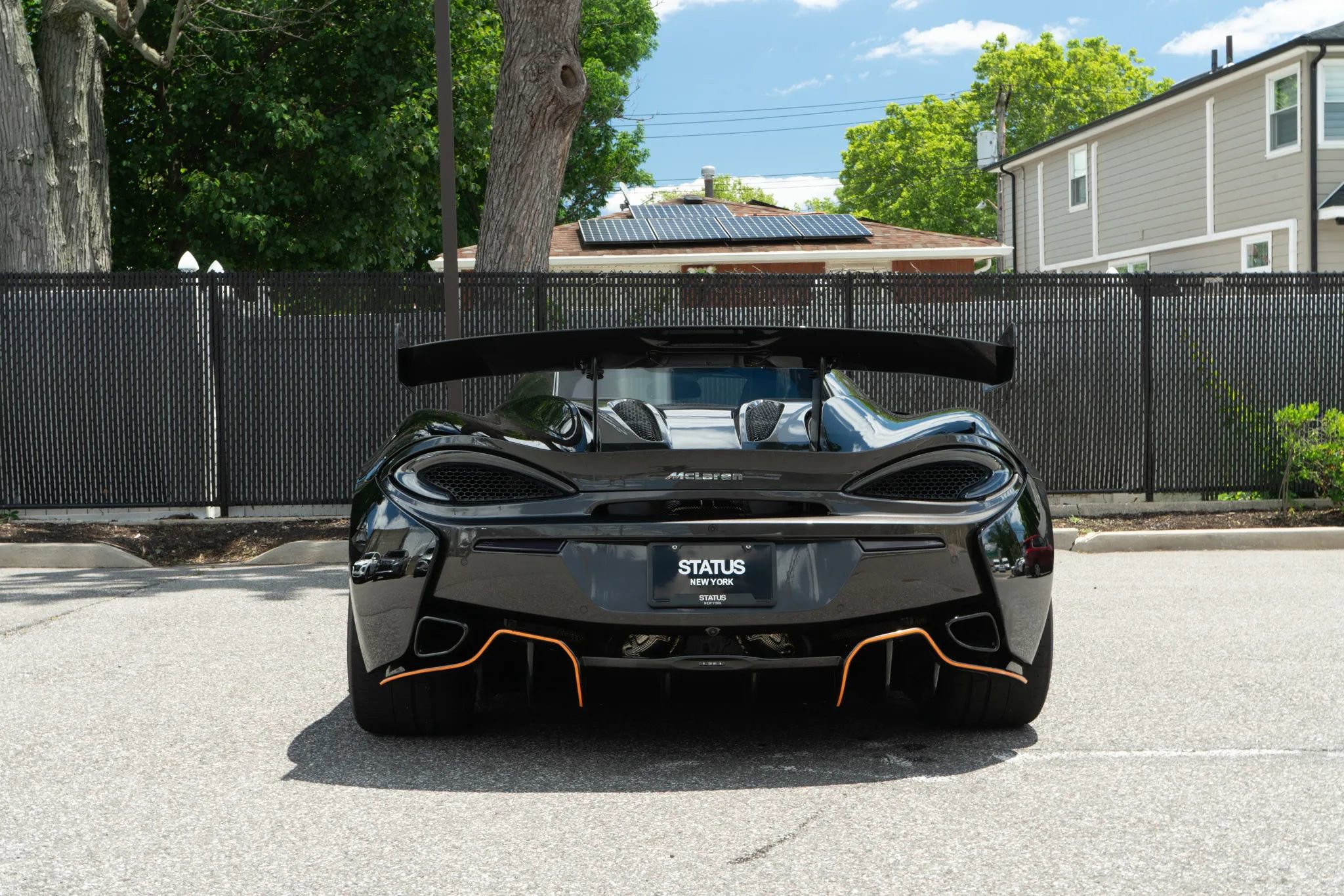 Used 2020 McLaren 620R RWD image 7