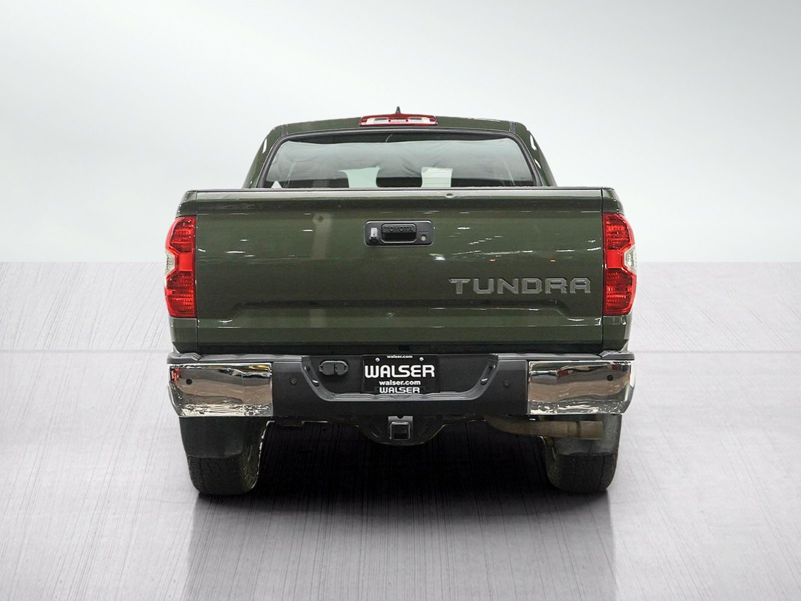 Used 2021 Toyota Tundra SR5 w/ TRD Off-Road Plus Package AWD/4WD image 4