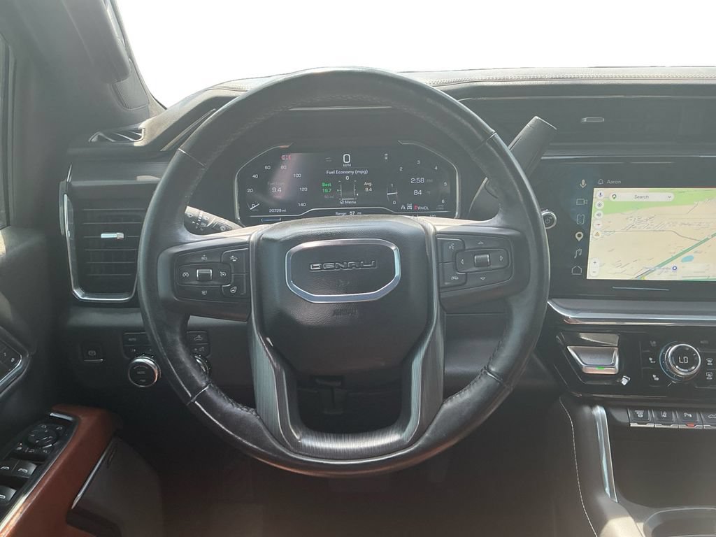Used 2024 GMC Sierra 2500 Denali Ultimate AWD/4WD image 18