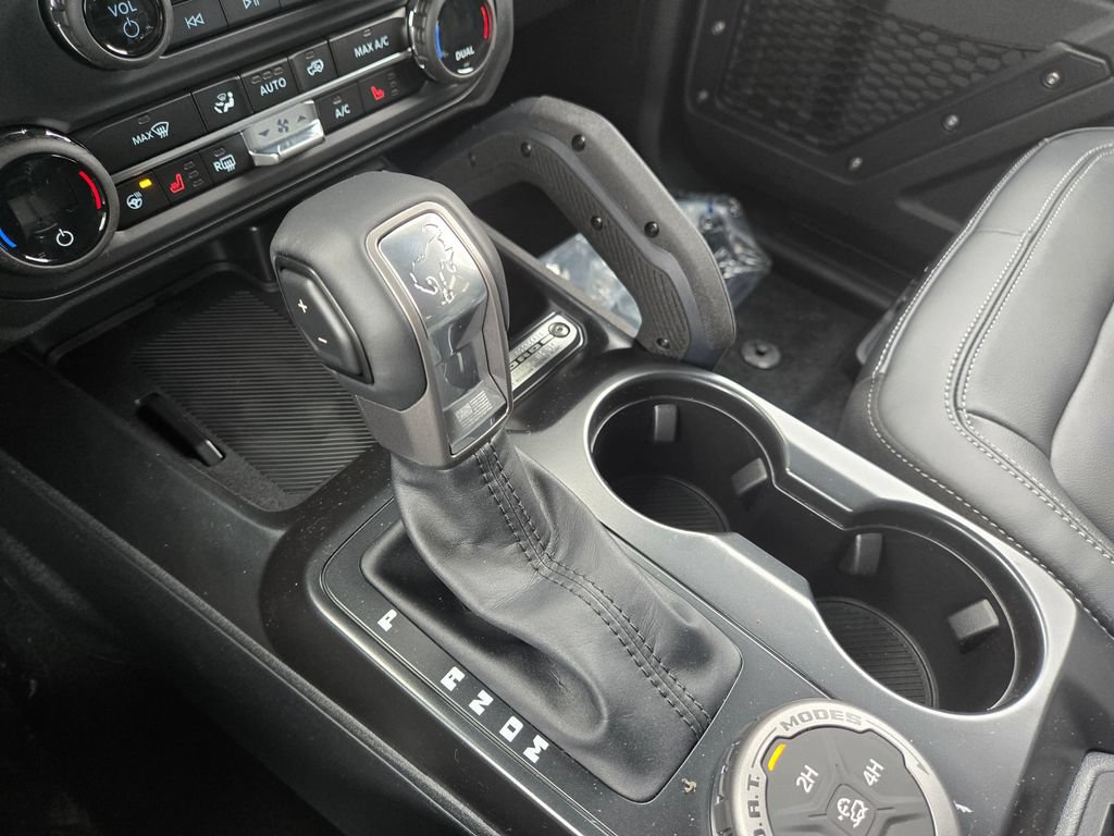 New 2026 Ford Bronco Outer Banks w/ Sasquatch Package AWD/4WD image 20