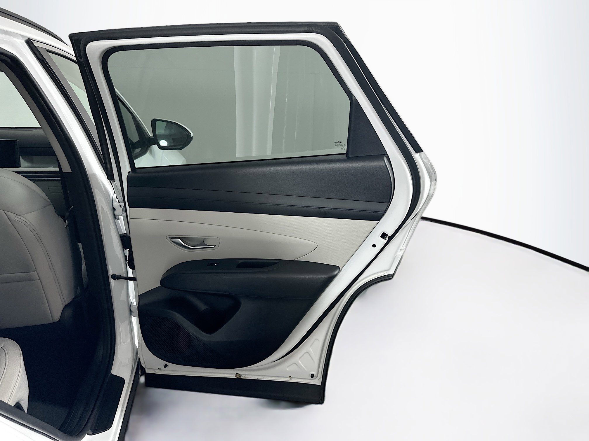 Used 2025 Hyundai Tucson SEL FWD image 32