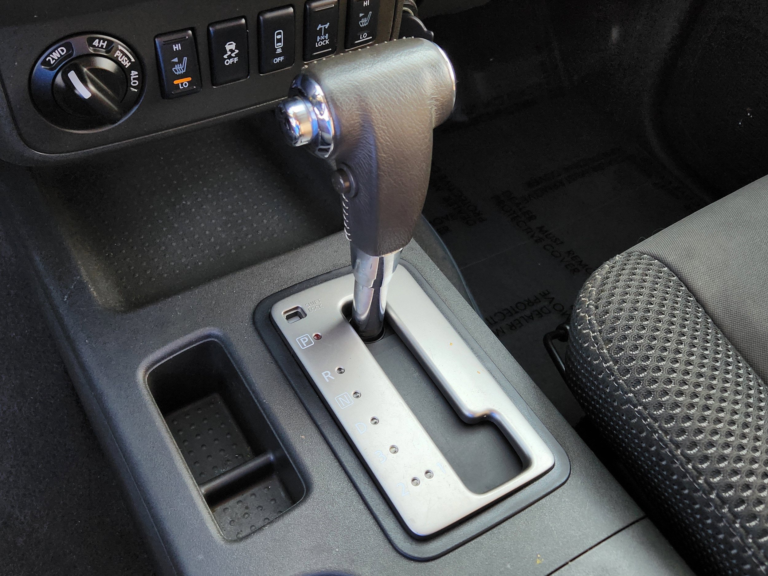Used 2019 Nissan Frontier PRO-4X AWD/4WD image 21