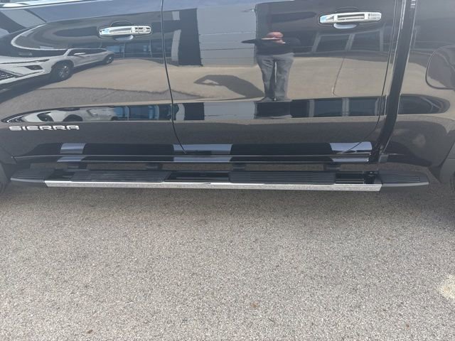 New 2026 GMC Sierra 1500 SLT image 8