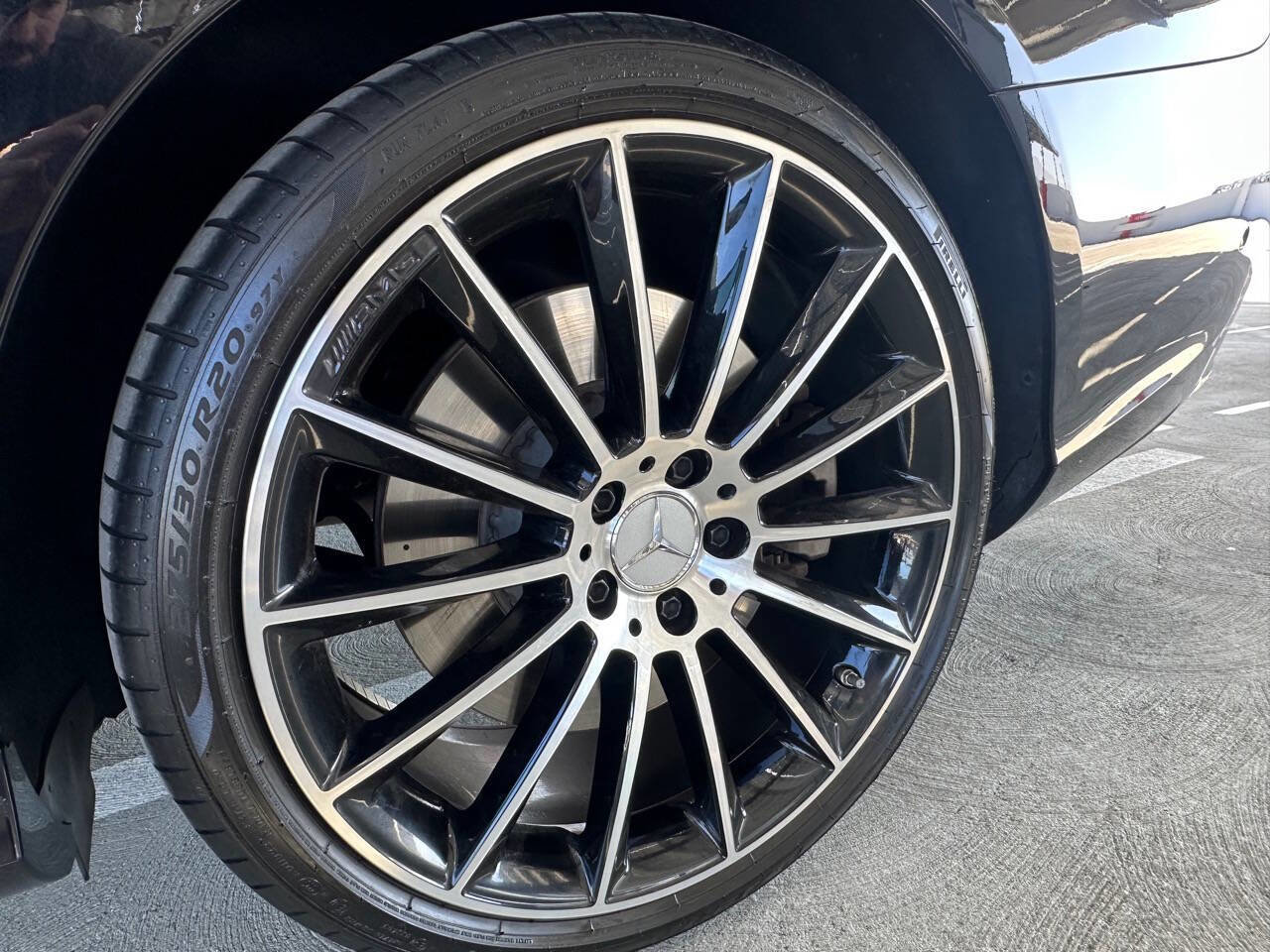 Used 2019 Mercedes-Benz E 53 AMG AMG E 53 AWD 4MATIC 4dr Sedan image 39