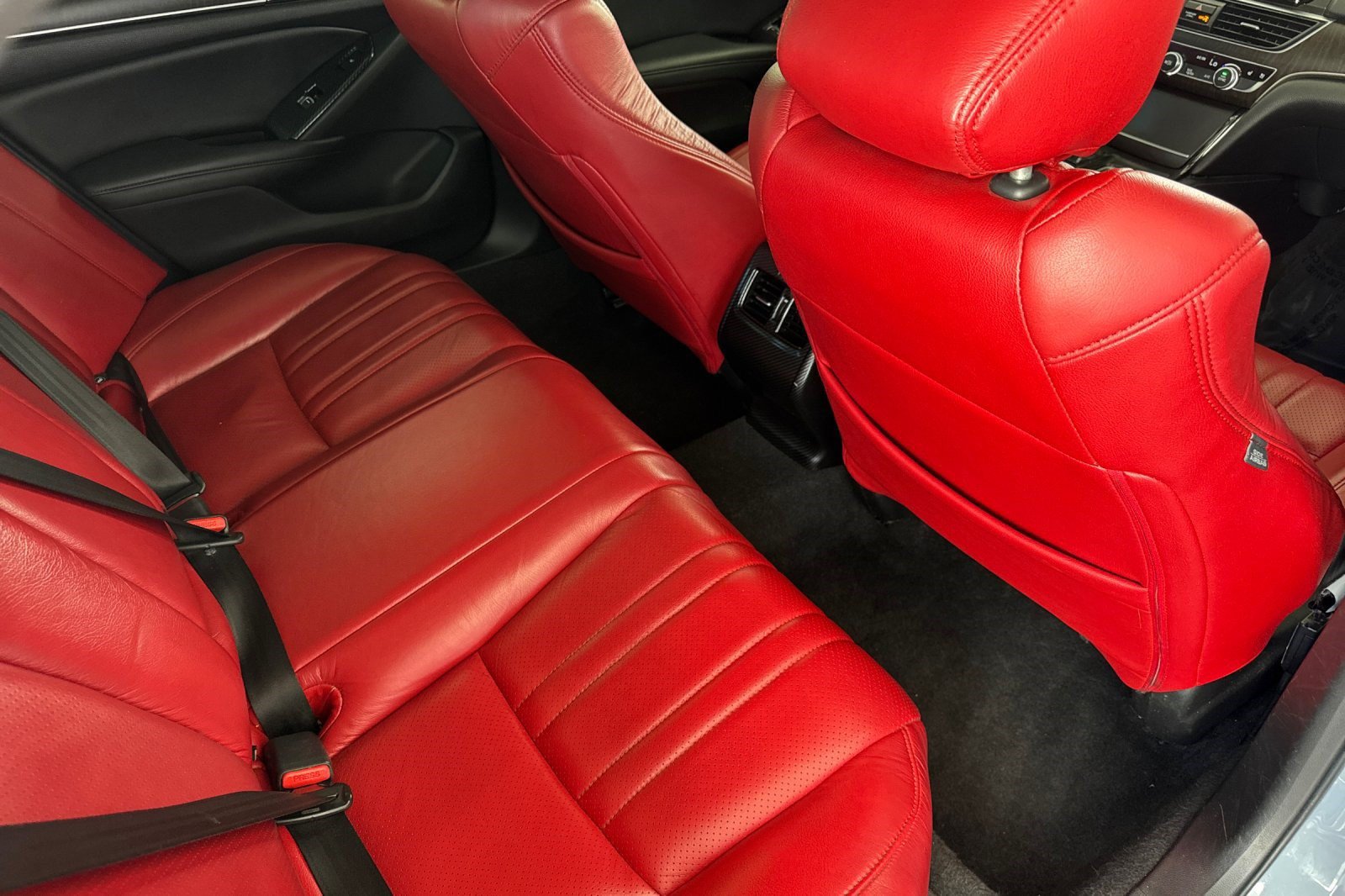 Used 2021 Honda Accord Touring image 31