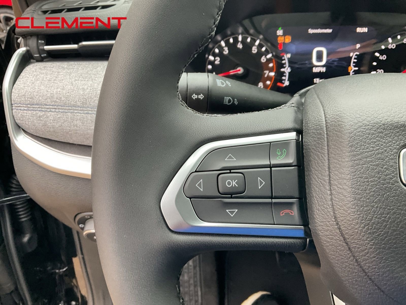 New 2026 Jeep Compass Latitude image 9