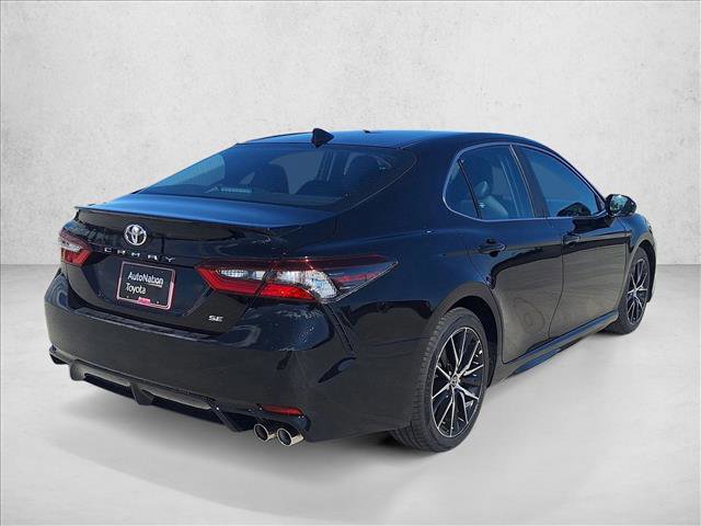 Certified 2021 Toyota Camry SE w/ Convenience Package image 5