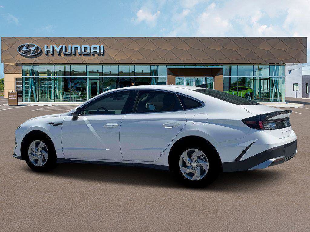 New 2026 Hyundai Sonata SE FWD image 4