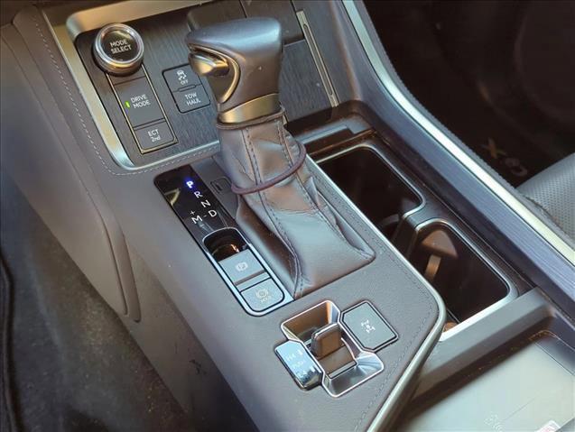 Used 2024 Lexus GX 550 image 20