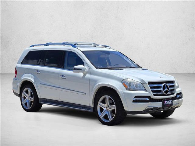 Used 2012 Mercedes-Benz GL 550 4MATIC image 3