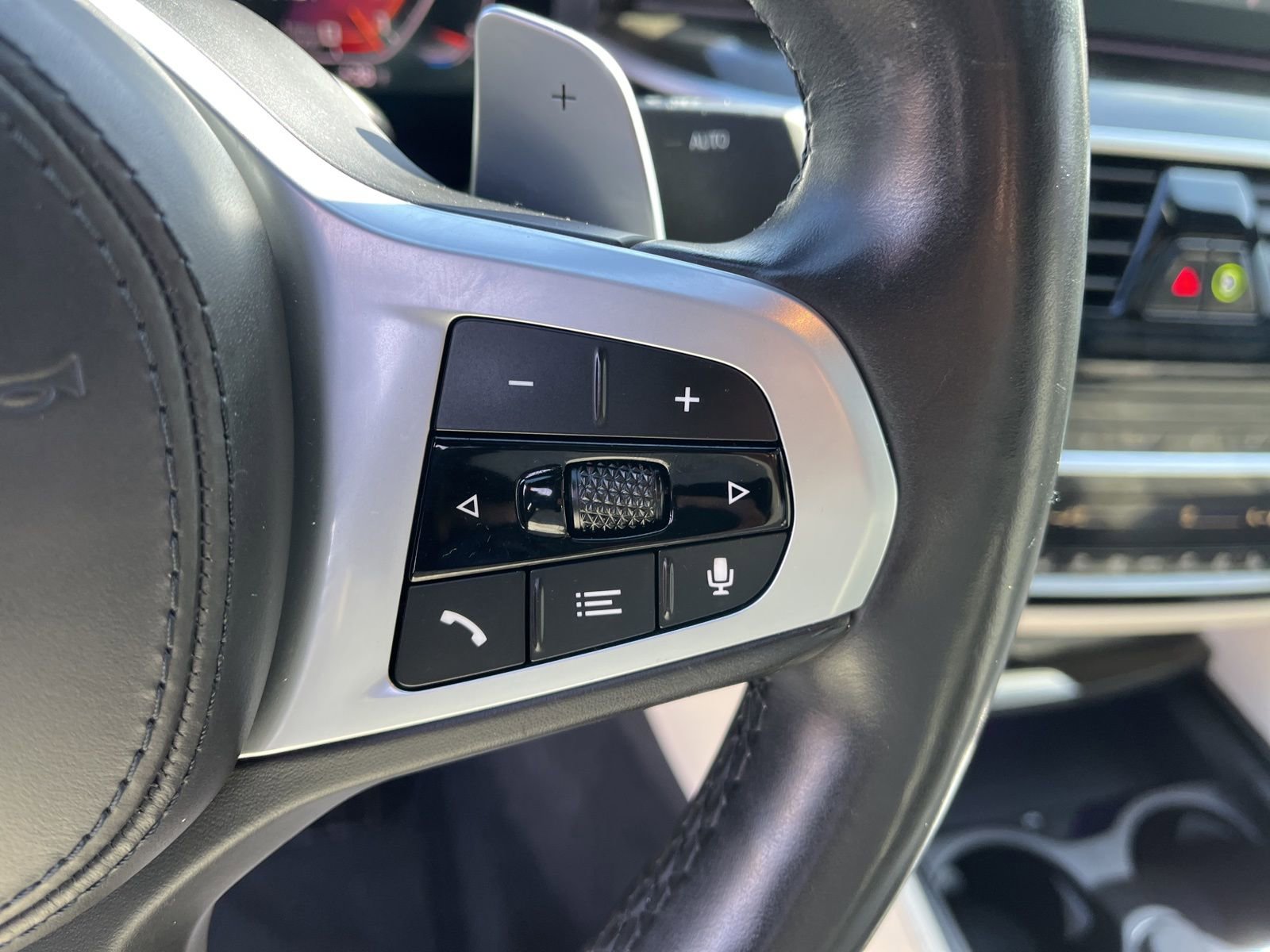 Used 2020 BMW M550i xDrive w/ Premium Package AWD/4WD image 36