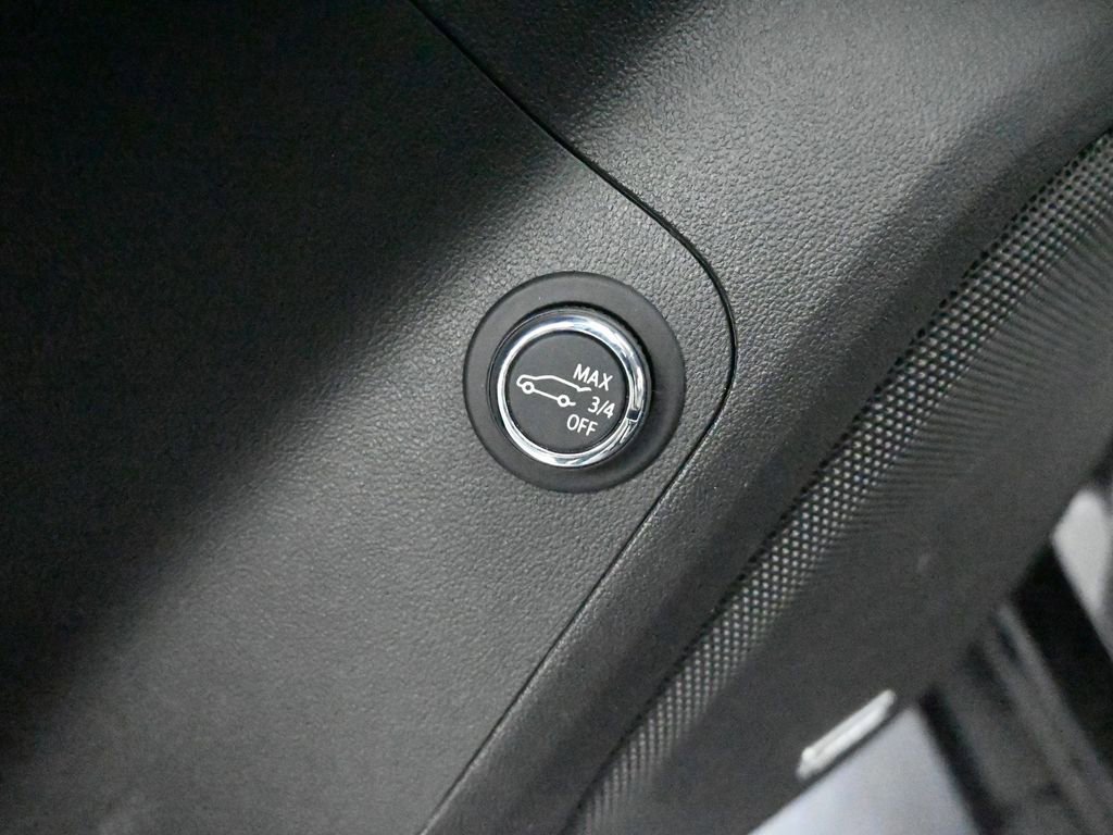 Used 2021 GMC Acadia Denali w/ Denali Ultimate Package image 31