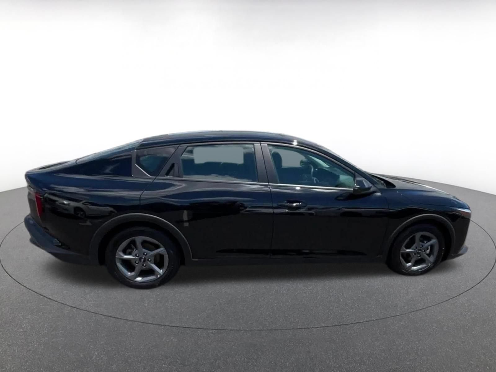 Used 2025 Kia K4 FWD image 16