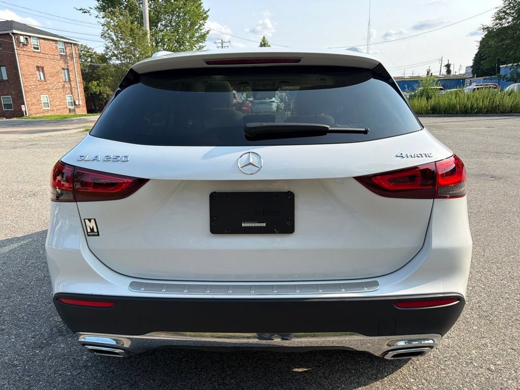Used 2023 Mercedes-Benz GLA 250 4MATIC image 6