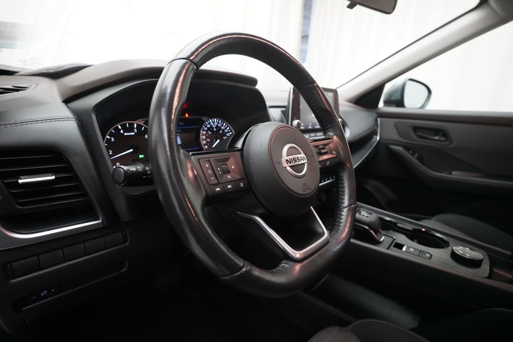 Used 2021 Nissan Rogue S AWD/4WD image 8