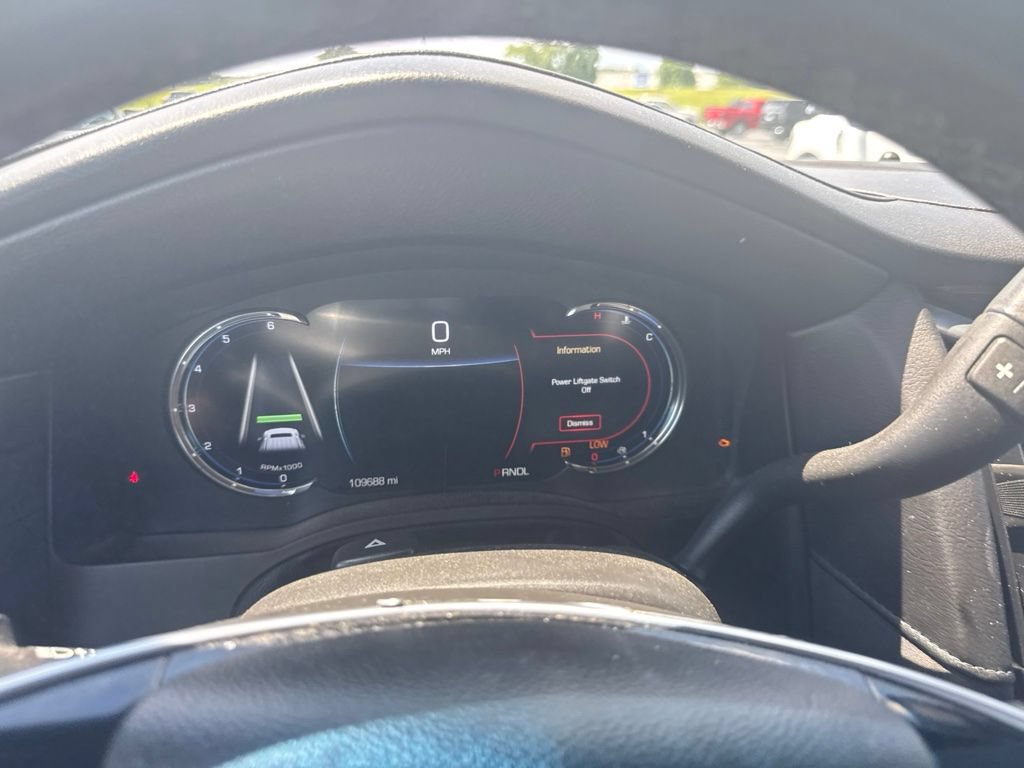 Used 2019 Cadillac Escalade ESV Luxury AWD/4WD image 21