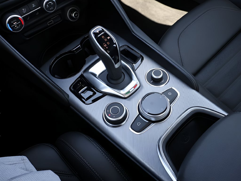 New 2026 Alfa Romeo Giulia AWD image 28