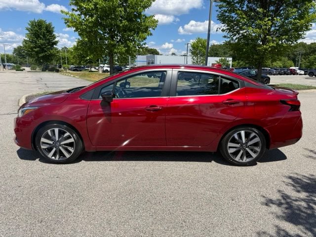 Certified 2020 Nissan Versa SR w/ Convenience Package FWD image 8