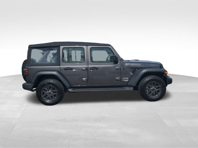 Used 2021 Jeep Wrangler Unlimited Sport AWD/4WD image 3