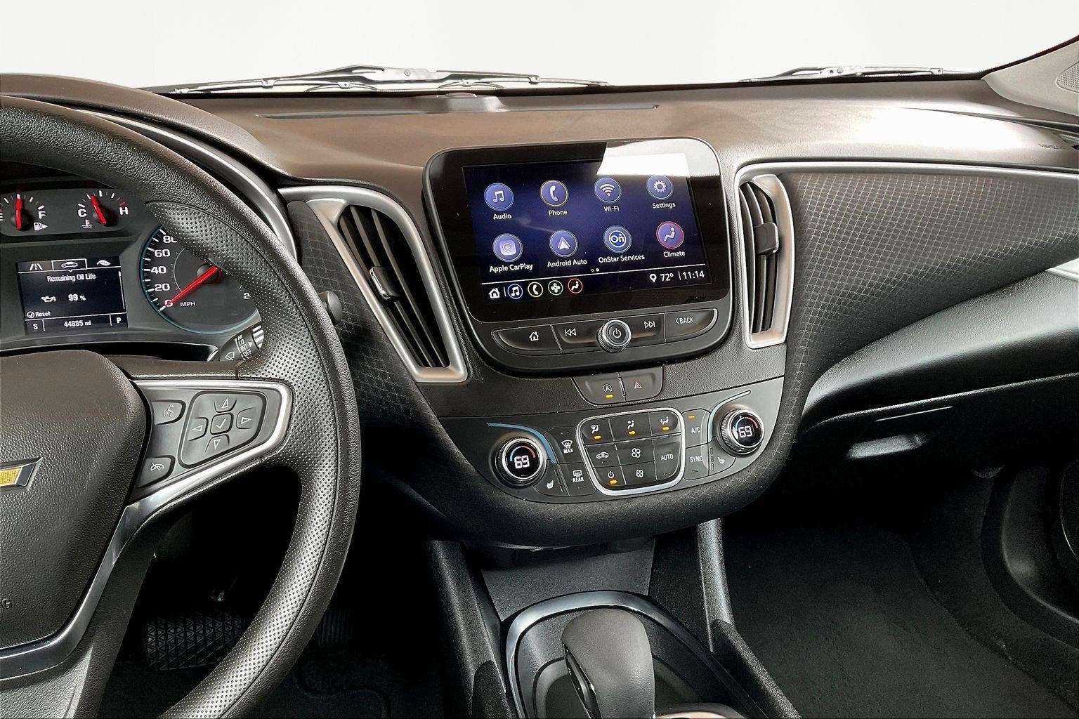 Used 2024 Chevrolet Malibu LT image 9