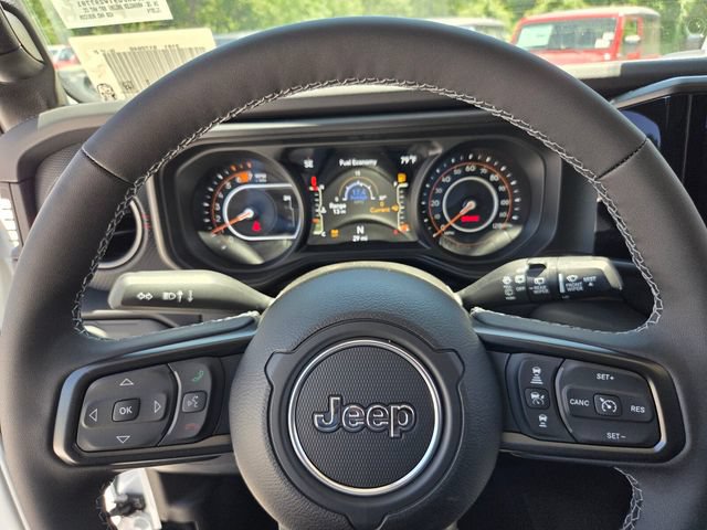 New 2026 Jeep Wrangler Unlimited Rubicon AWD/4WD image 21