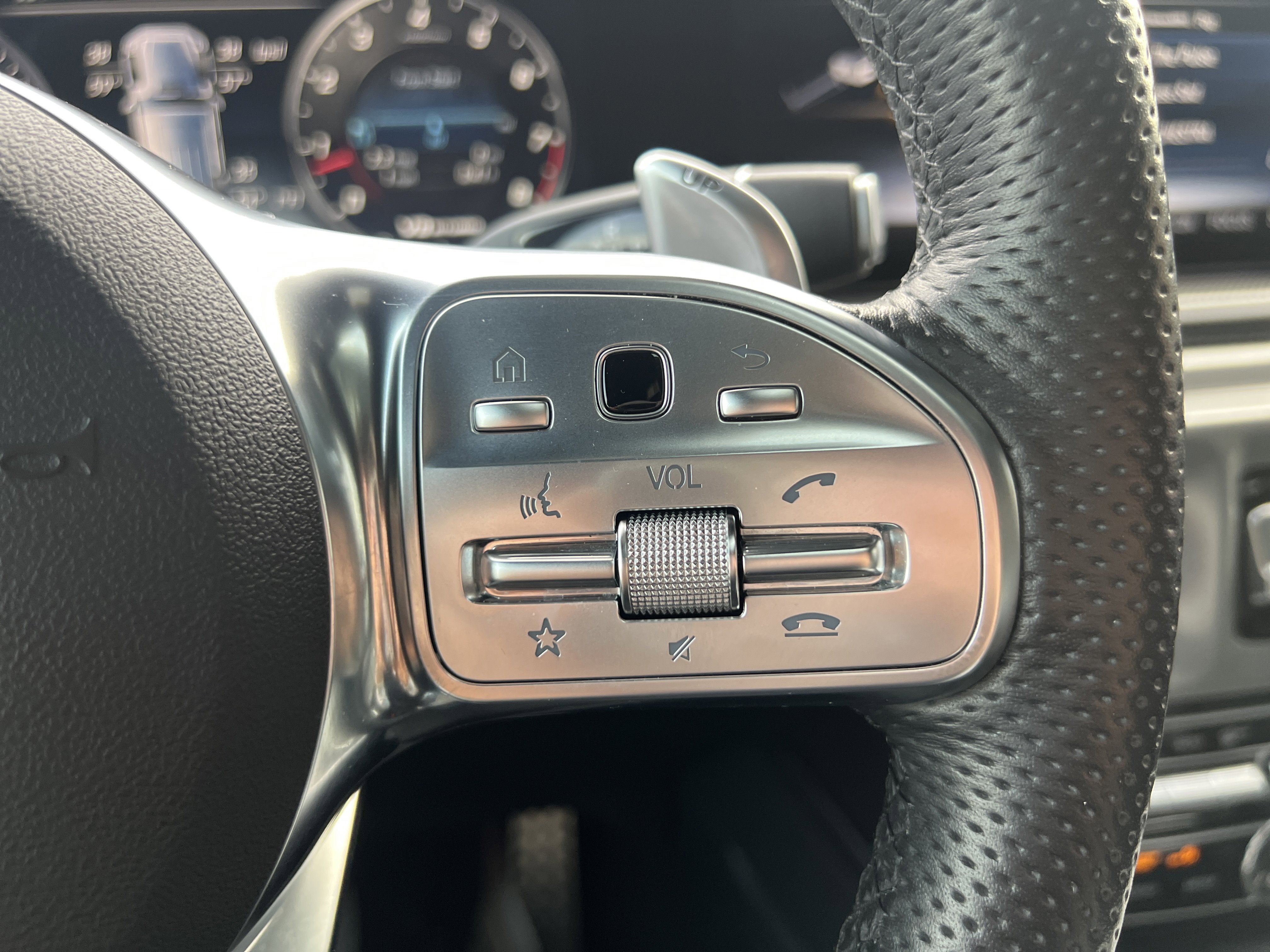 Certified 2019 Mercedes-Benz G 63 AMG 4MATIC image 8