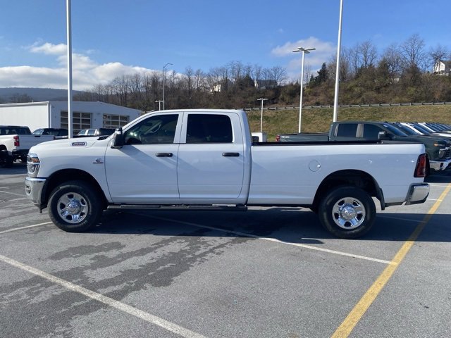 New 2026 RAM 3500 Tradesman image 4