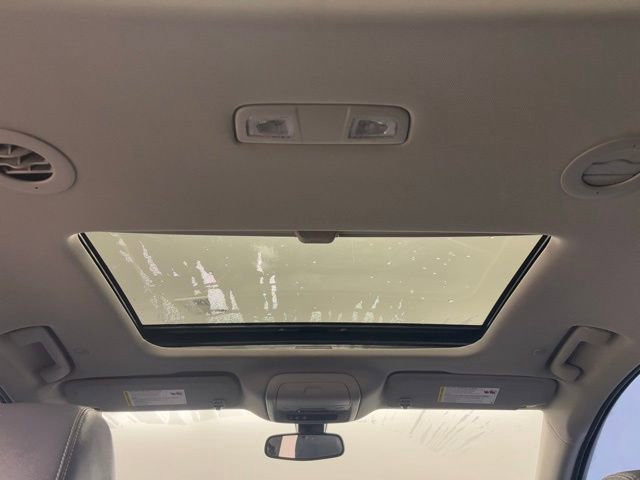 Used 2020 Buick Enclave Essence image 38