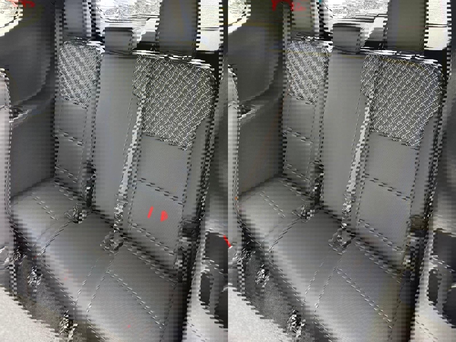 Certified 2026 GMC Acadia Denali w/ Super Cruise Package image 7