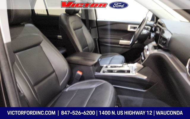 Used 2023 Ford Explorer XLT w/ Equipment Group 202A AWD/4WD image 15