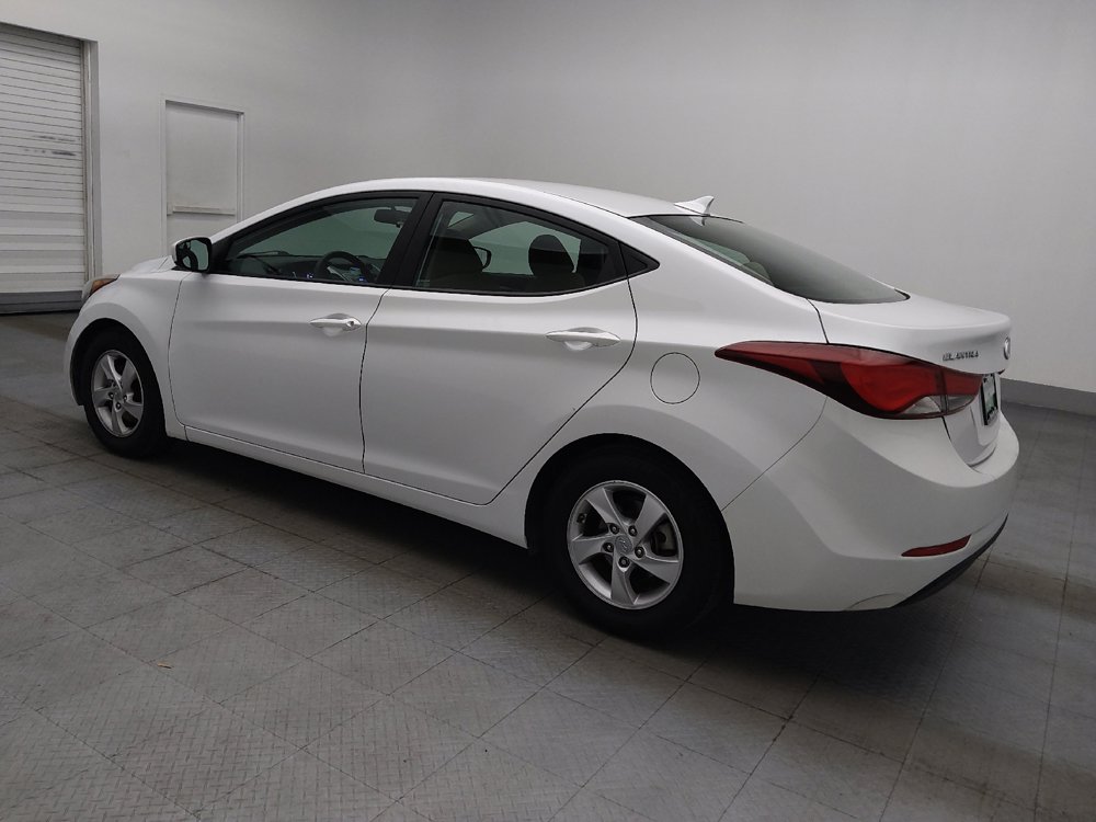 Used 2015 Hyundai Elantra SE FWD image 3