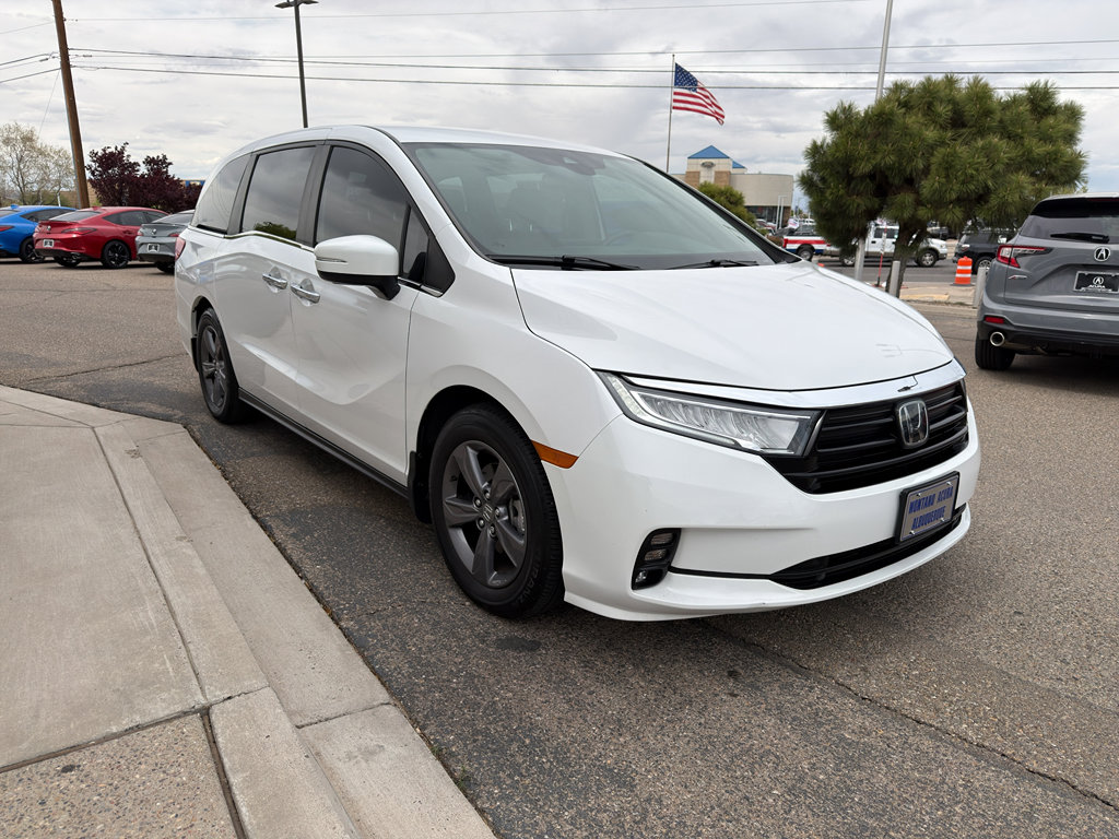 Used 2024 Honda Odyssey EX image 4