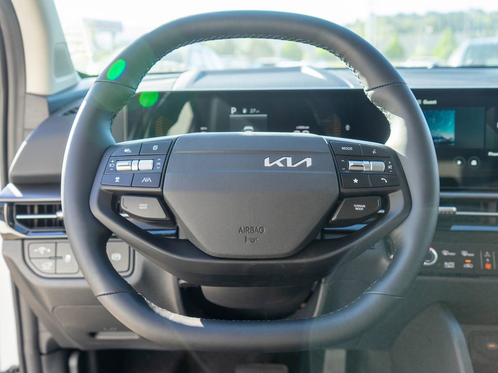 New 2026 Kia Sportage EX AWD/4WD image 14