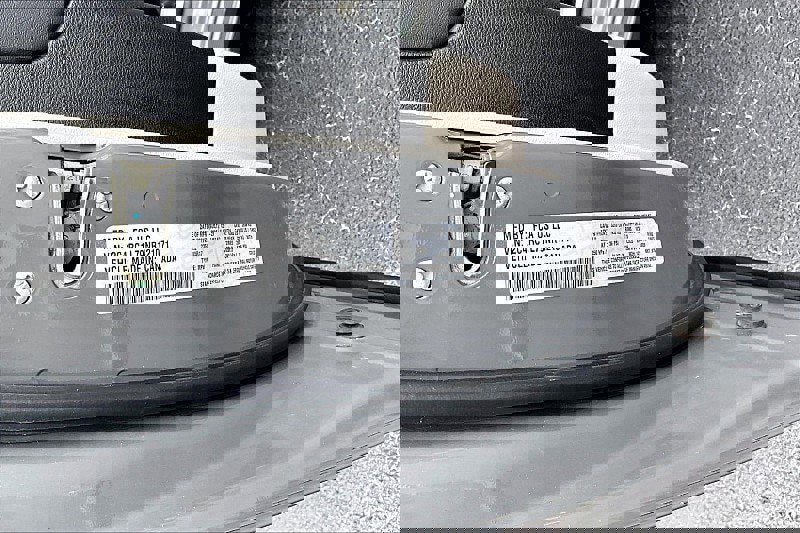 Used 2022 Chrysler Pacifica Touring-L w/ Uconnect Theater Family Group image 35