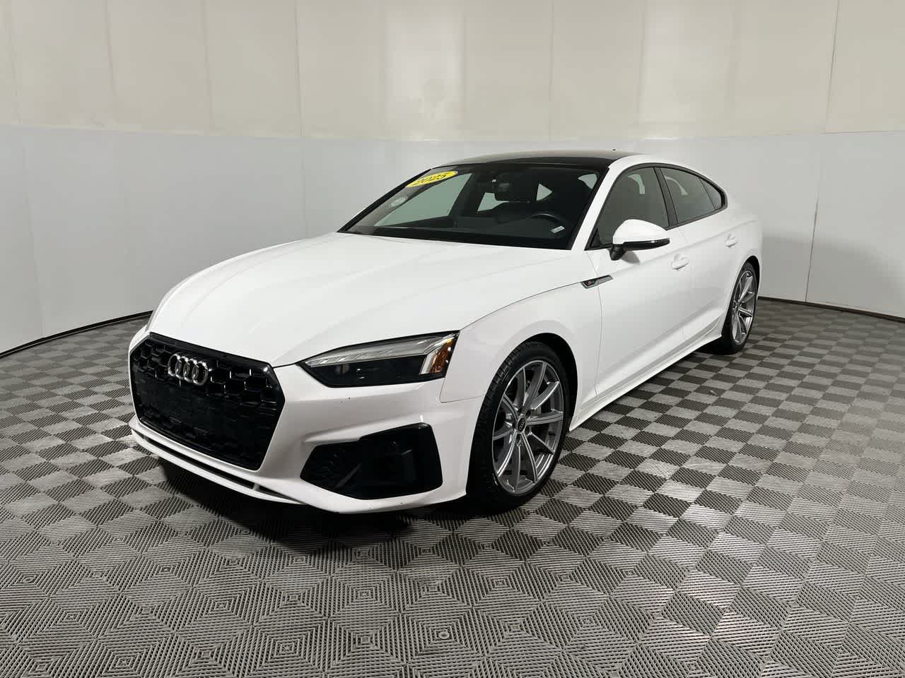 Used 2025 Audi A5 2.0T Premium AWD/4WD image 4
