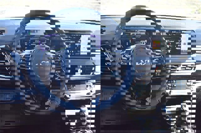 New 2026 Kia Seltos S image 18