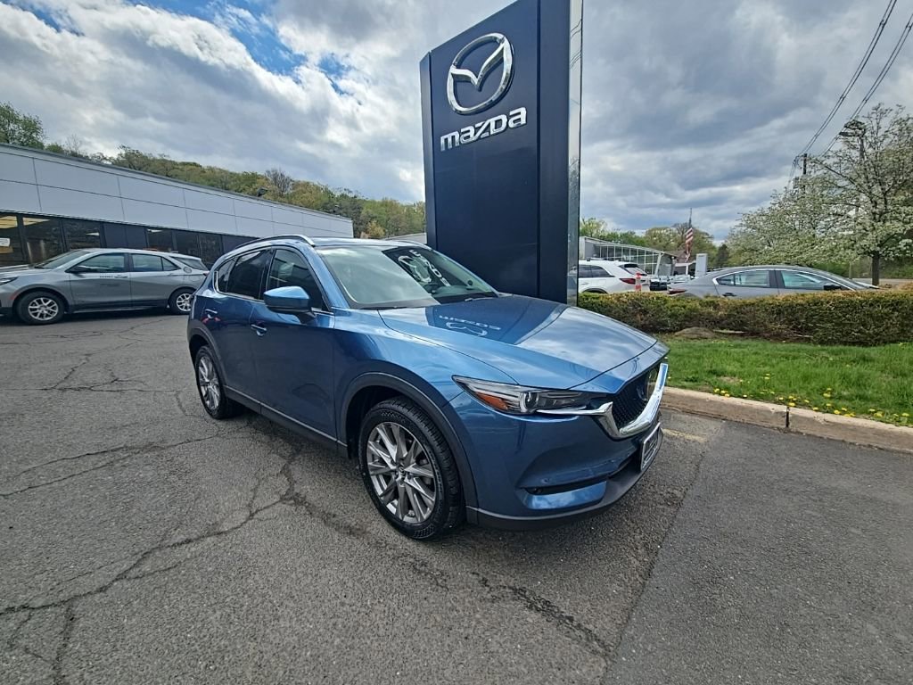 Certified 2021 MAZDA CX-5 Grand Touring w/ GT Premium Package AWD/4WD image 2