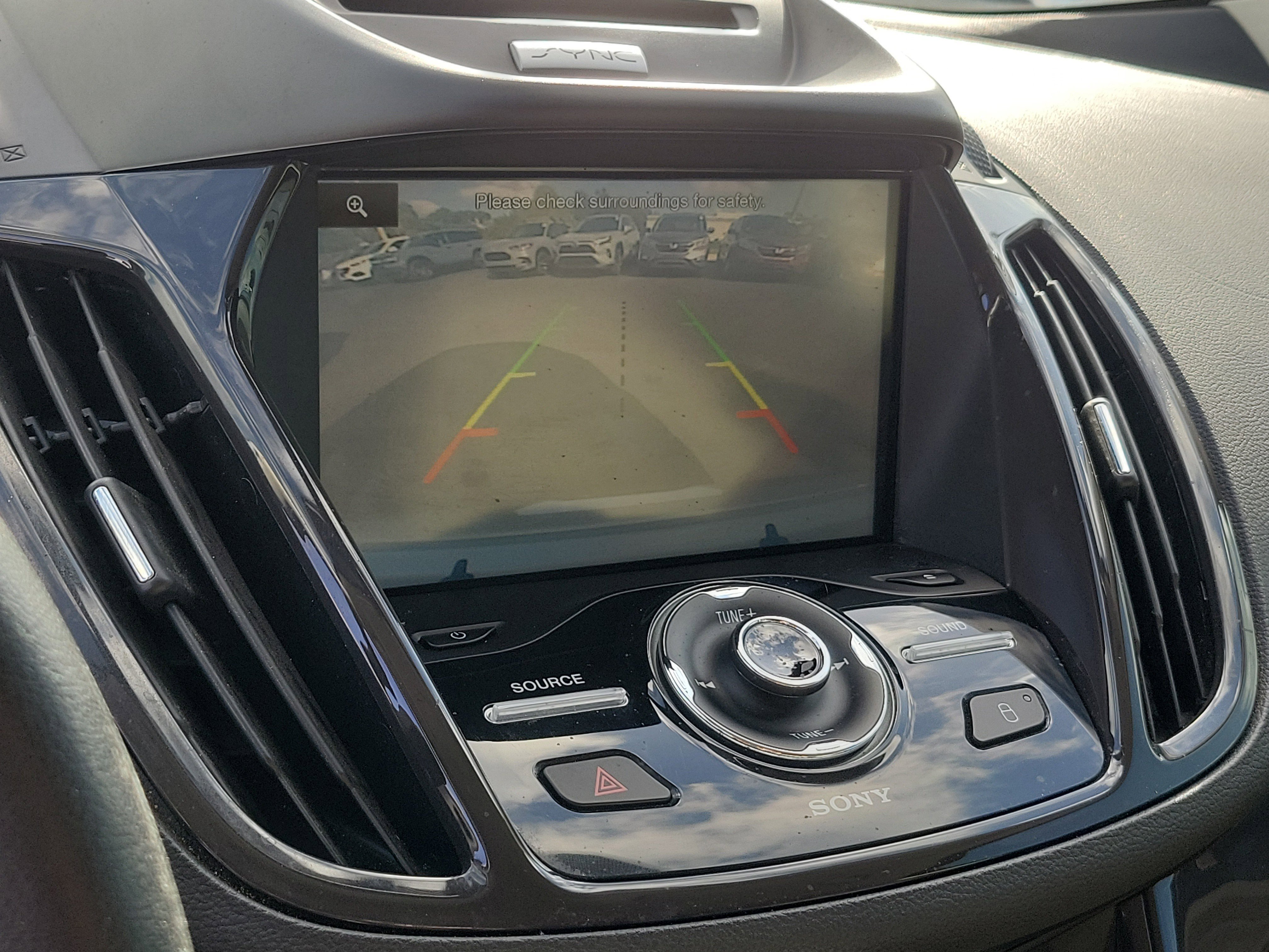 Used 2015 Ford Escape Titanium image 28