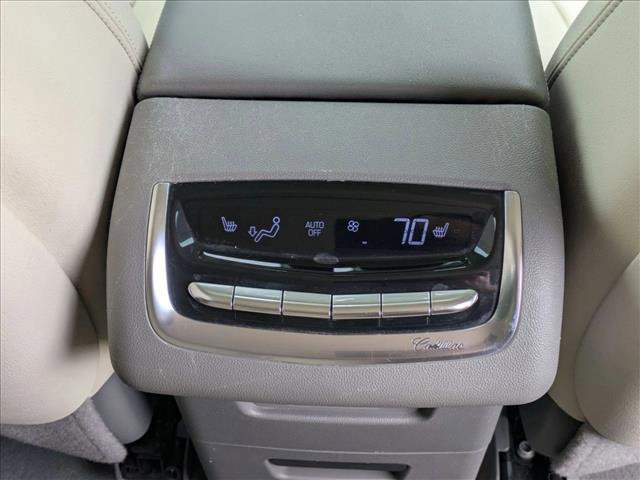 Used 2020 Cadillac XT6 Premium Luxury image 18