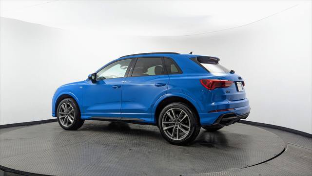 Used 2023 Audi Q3 2.0T Premium w/ Black Optic Sport Package AWD/4WD image 6