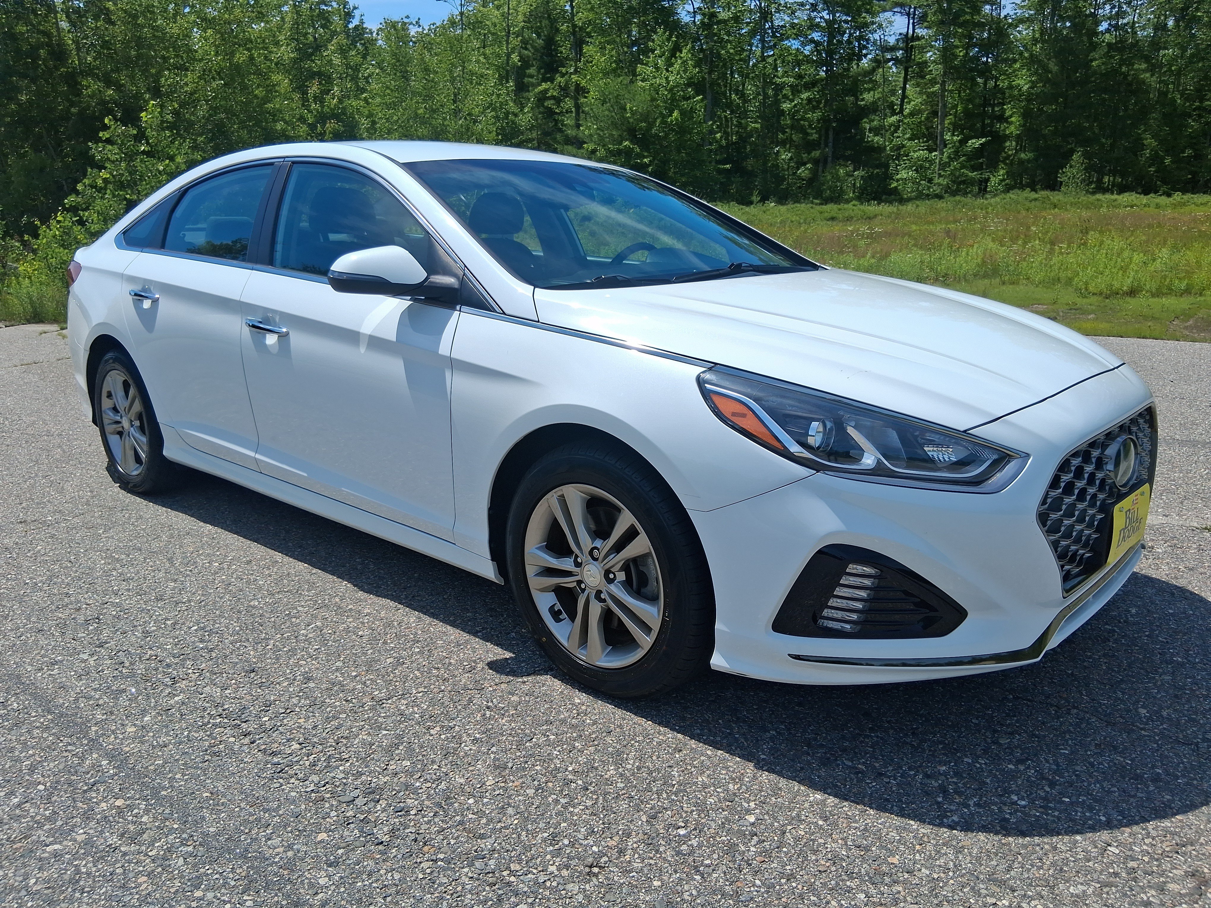 Used 2019 Hyundai Sonata SEL w/ Tech Package 02 FWD image 3