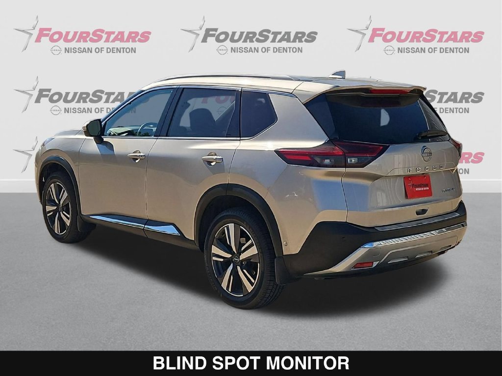 Used 2022 Nissan Rogue Platinum w/ Head-Up Display Package FWD image 7