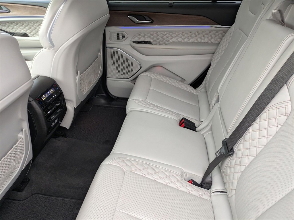 Used 2021 Jeep Grand Cherokee L Summit w/ Advanced Protech Group IV image 32